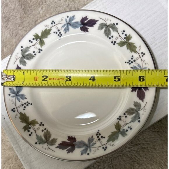 Royal Doulton BURGUNDY Bread Plate TC1001 6.5" Translucent China Set of 4 - Picture 3 of 8